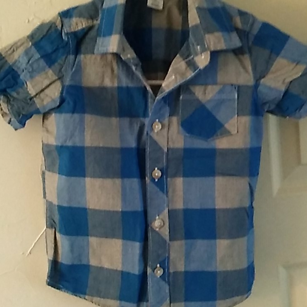 Old Navy shirt